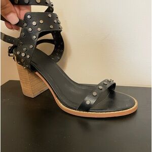 Block heal. Never been worn out of the house. Love just don’t grab for them.